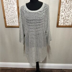 Easel Gray Knit Tunic Top